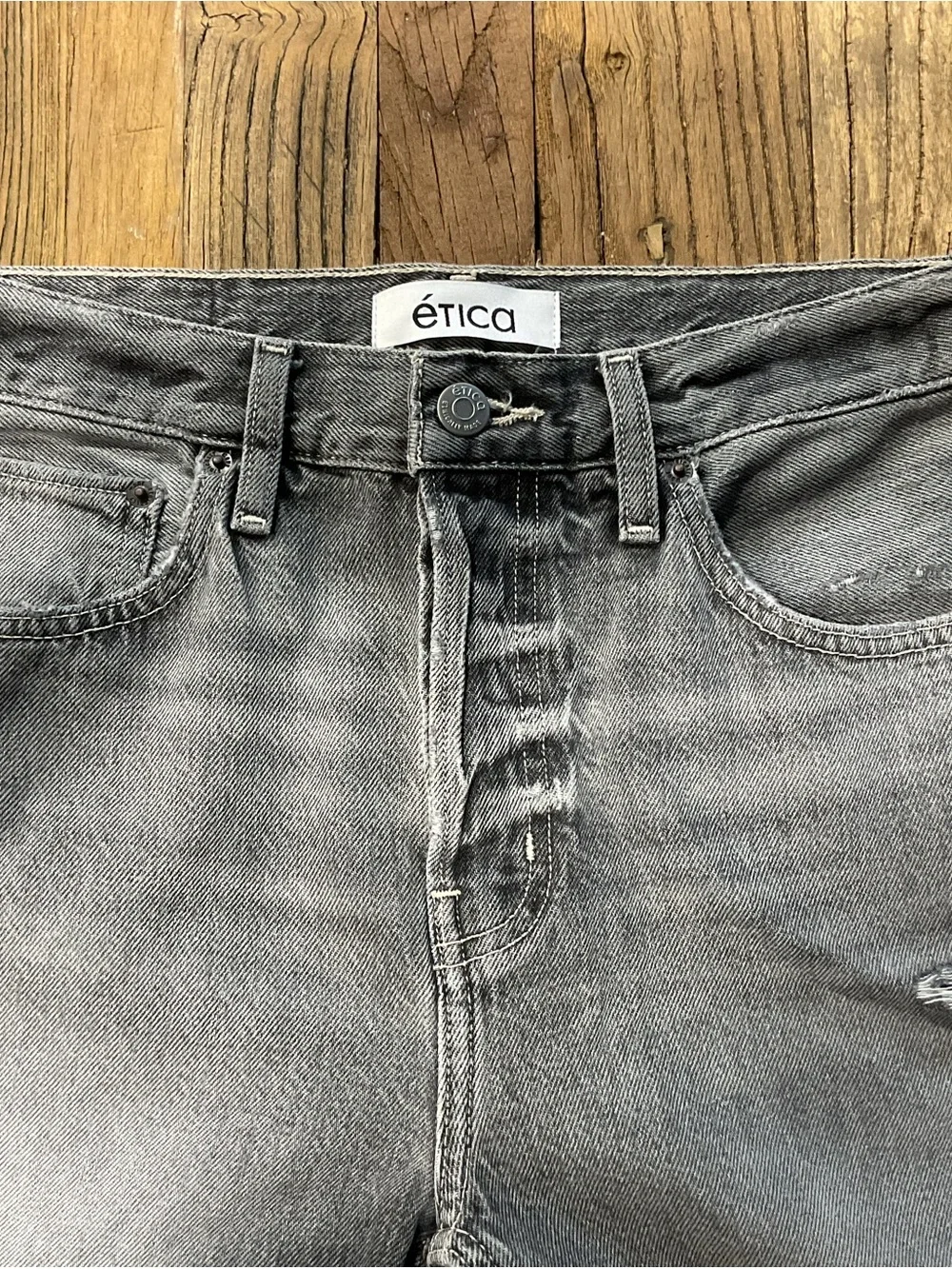 Etica Grey Brandy Long Short High-Rise Denim Bermuda Shorts Size 25 EUC